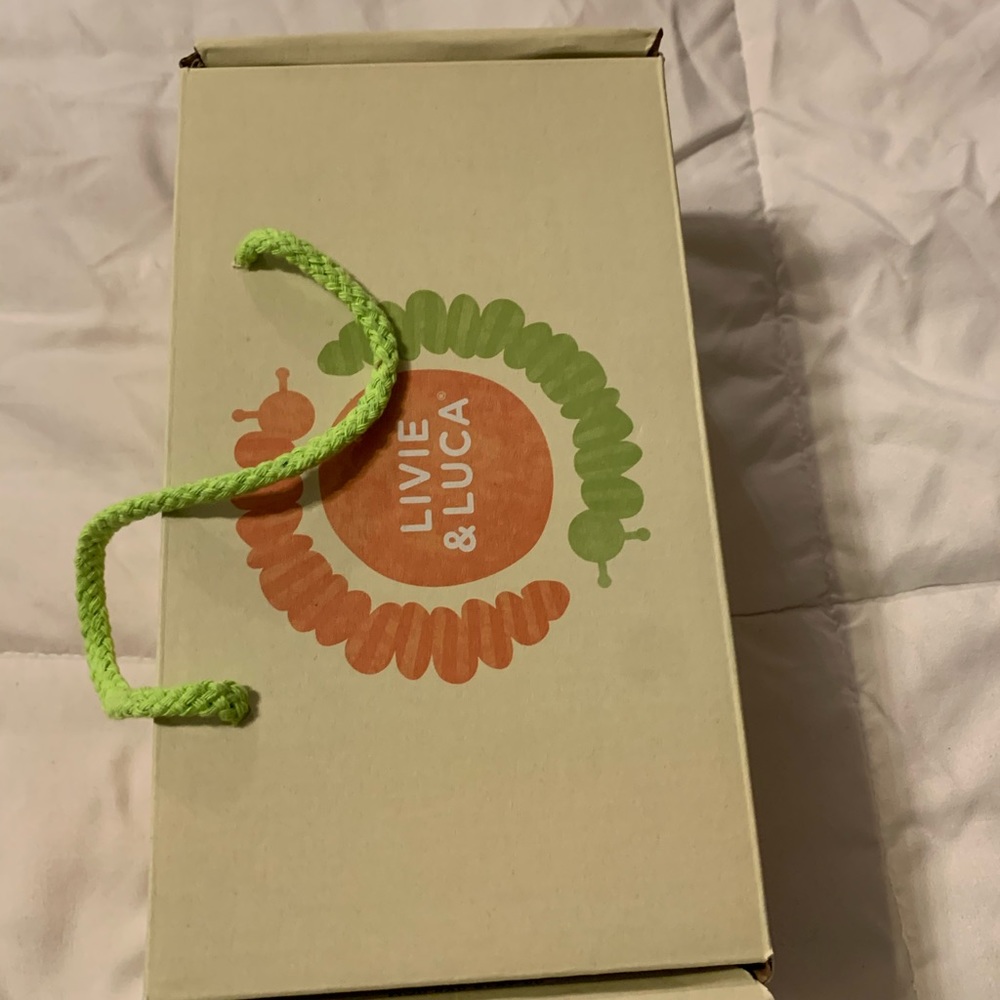 Sandals - Picture 3 of 3